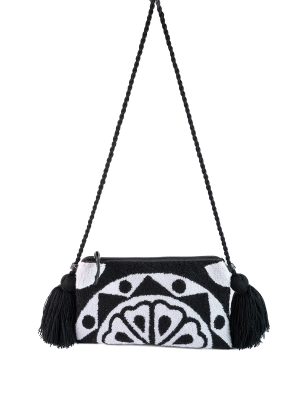 POCHET WAYUU BLACK AND WHITE