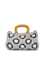 FLOWER BAG WITH WOODEN HANDLE