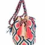 MOCHILA DE DISEGÑO GRANDE